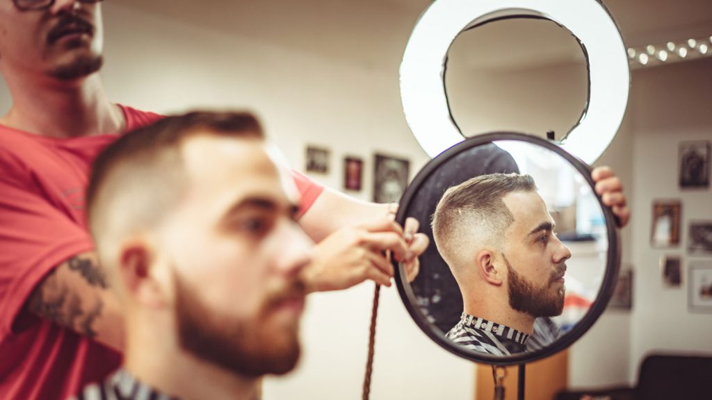 Everything-You-Should-Know-About-Hipster-Haircut-on-servicetrending