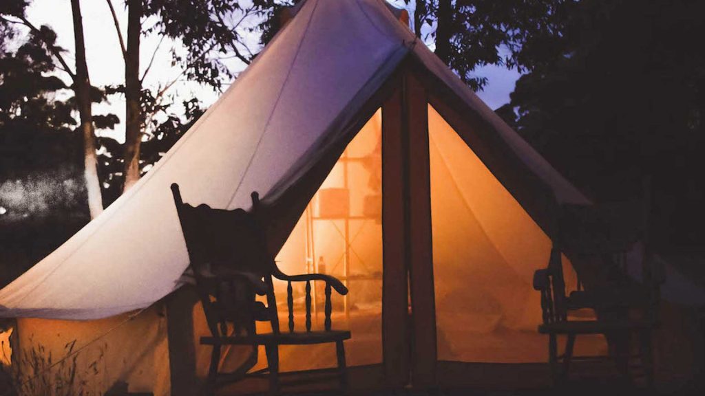 Everything-You-Should-Know-About-Glamping-on-ServiceTrending