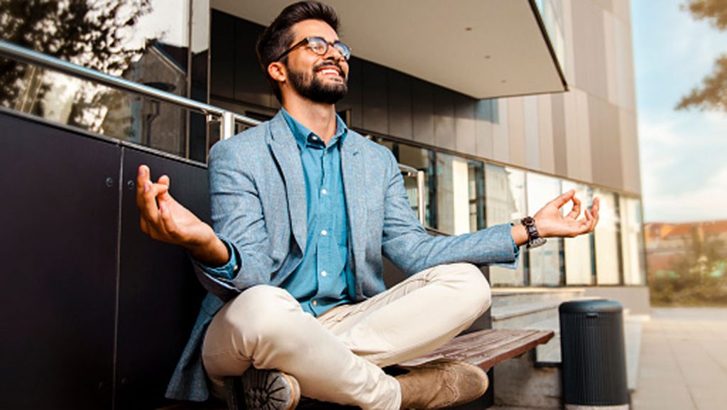 Best-Ways-to-Improve-Mental-Clarity-&-Concentration-on-servicetrending